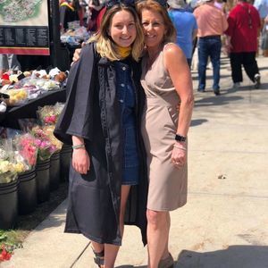 Meet your Posher, Maxine